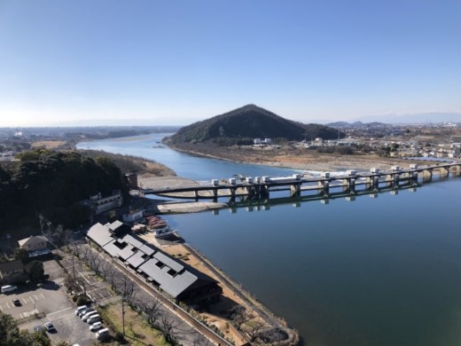 木曽川の眺め